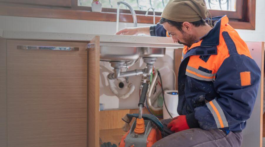 Professional same day plumber in Williamsburg, MO